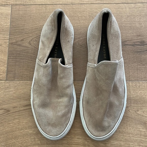 Jenni Kayne Suede Lounger Sneaker, tan, EUC - Picture 3 of 10